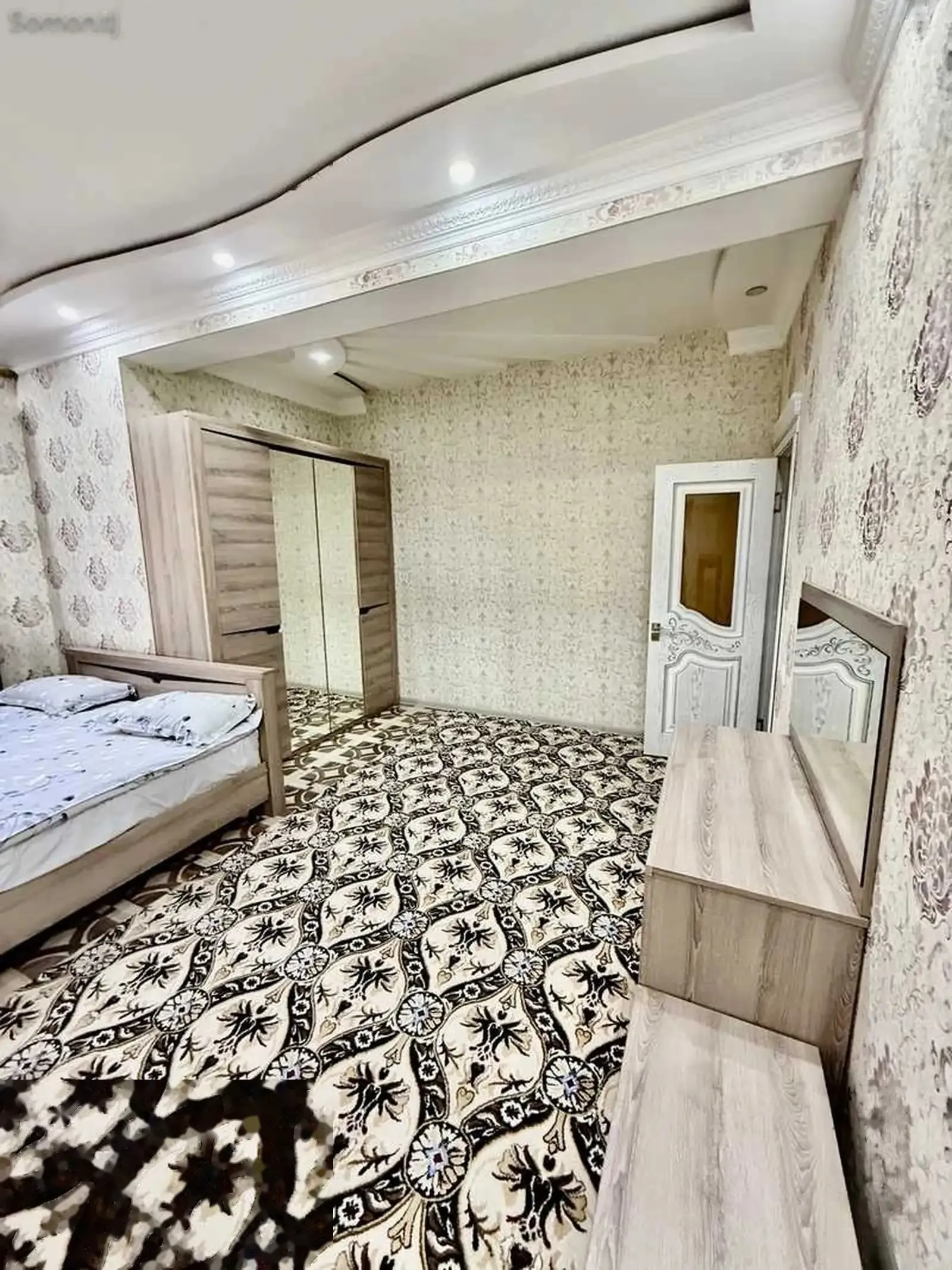 3-комн. квартира, 4 этаж, 135м², Сомони