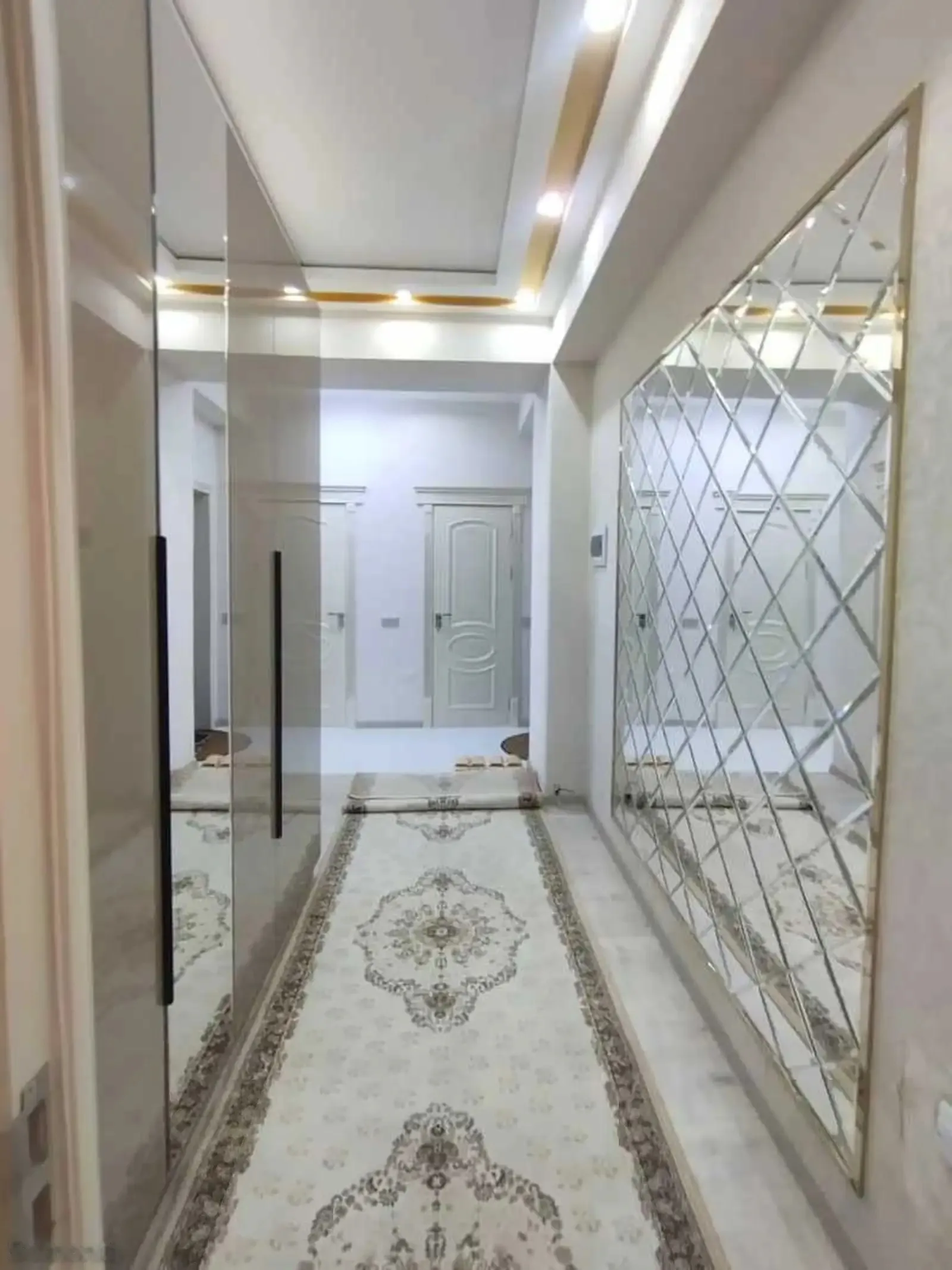 2-комн. квартира, 12 этаж, 80м², Шохмансур