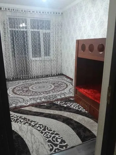 3-комн. квартира, 2 этаж, 110м², Сино
