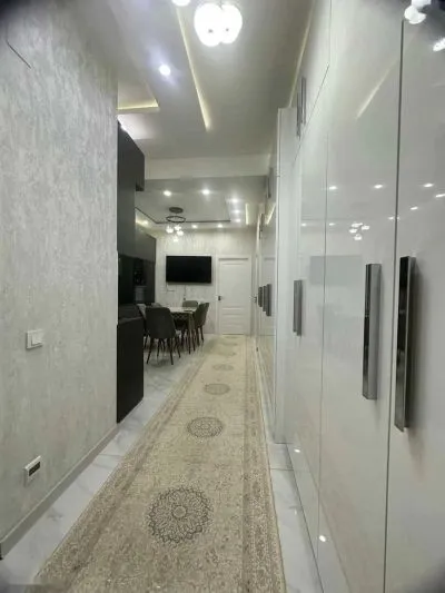 3-комн. квартира, 10 этаж, 83м², Аэрапорт