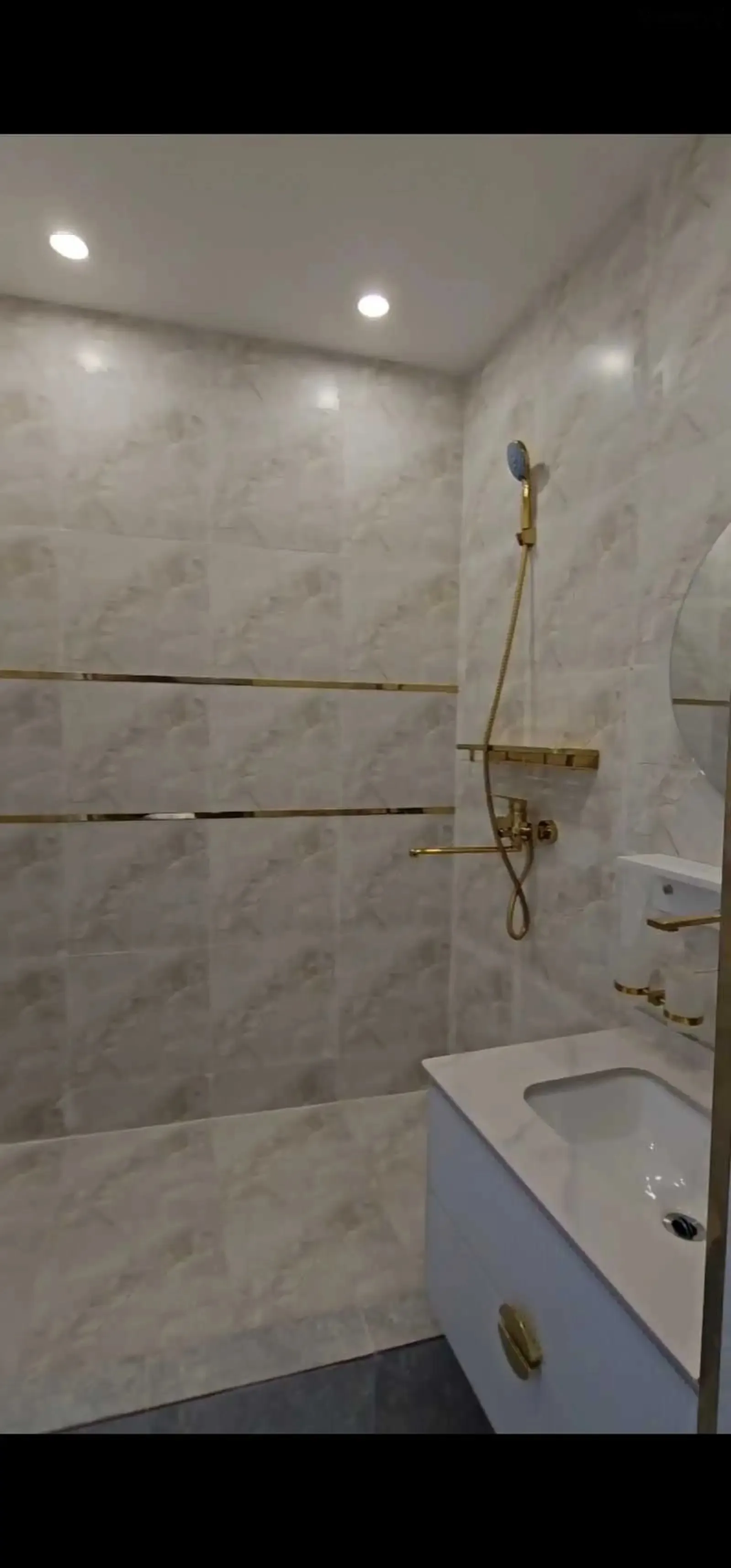 3-комн. квартира, 10 этаж, 93м², Шохмансур
