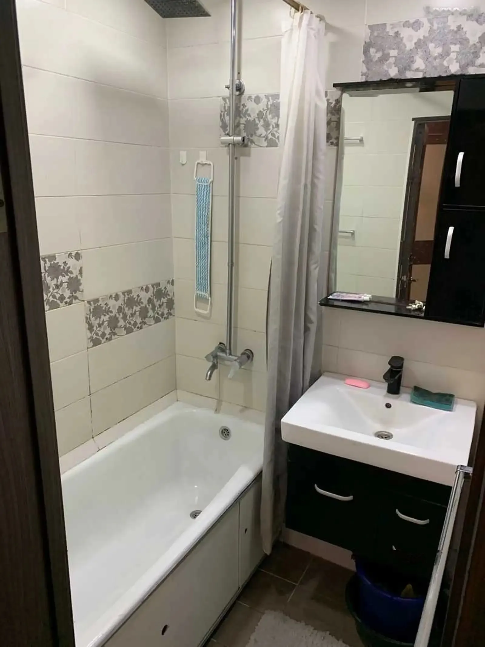 3-комн. квартира, 5 этаж, 80м², Сино