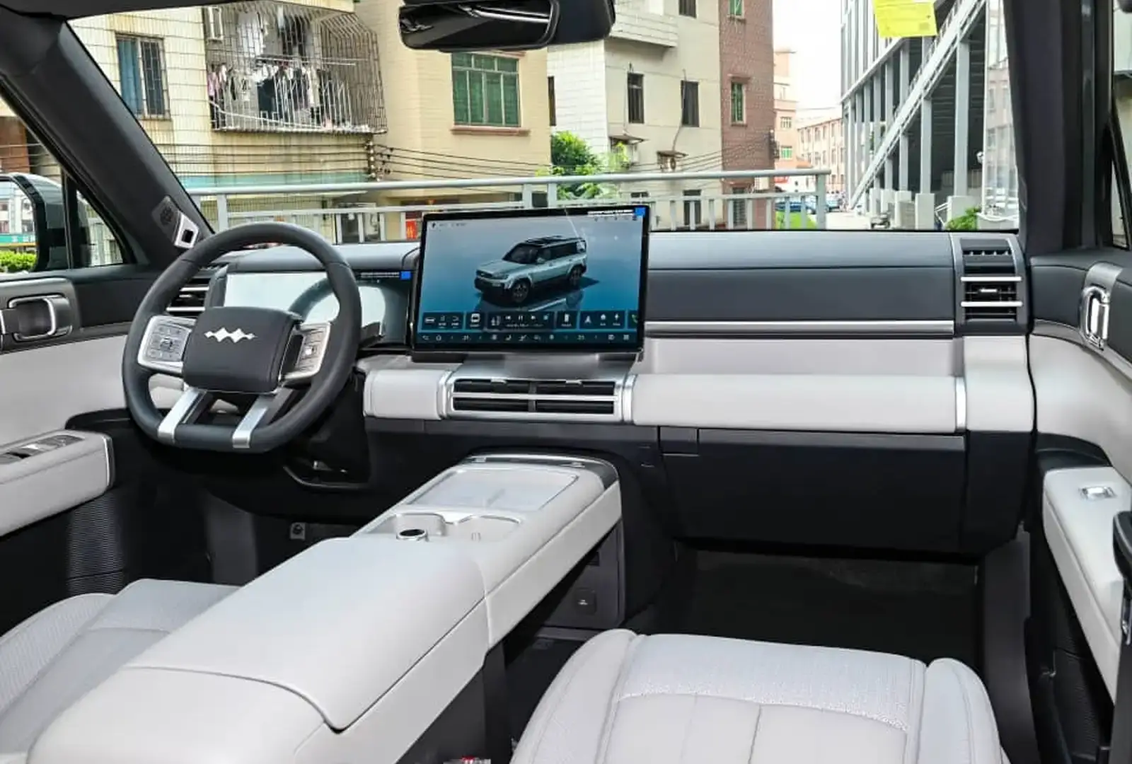BYD Leopard 5,