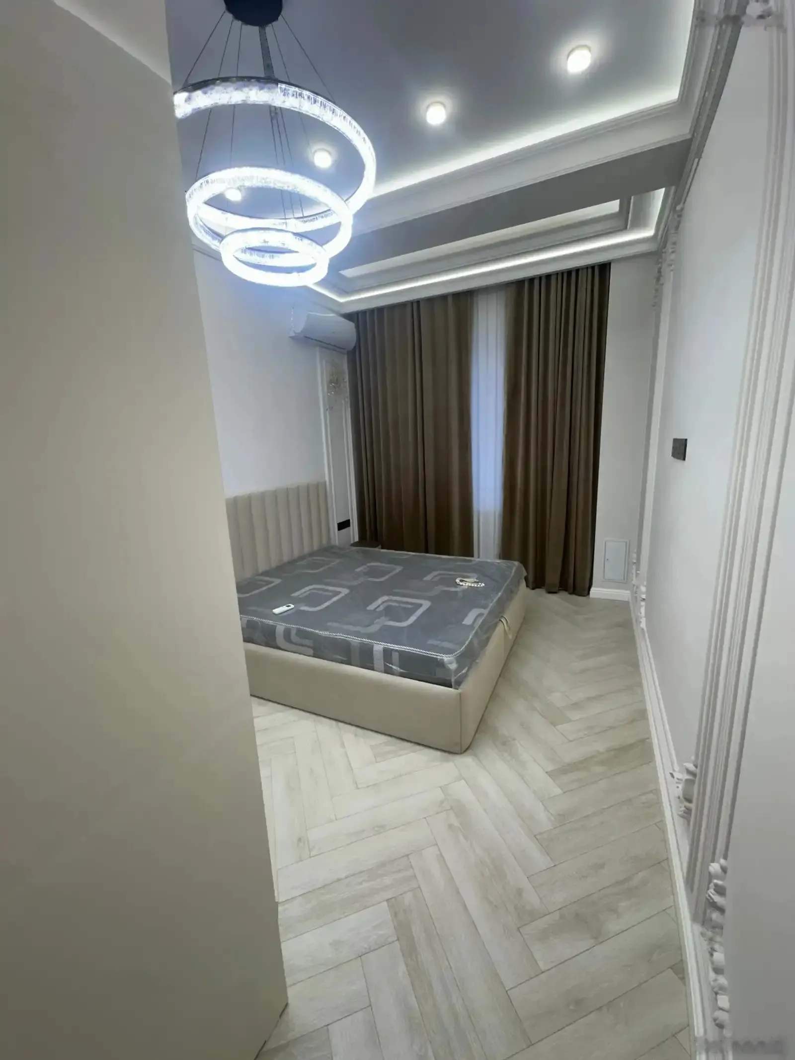 2-комн. квартира, 6 этаж, 65м², Исмоили Сомони