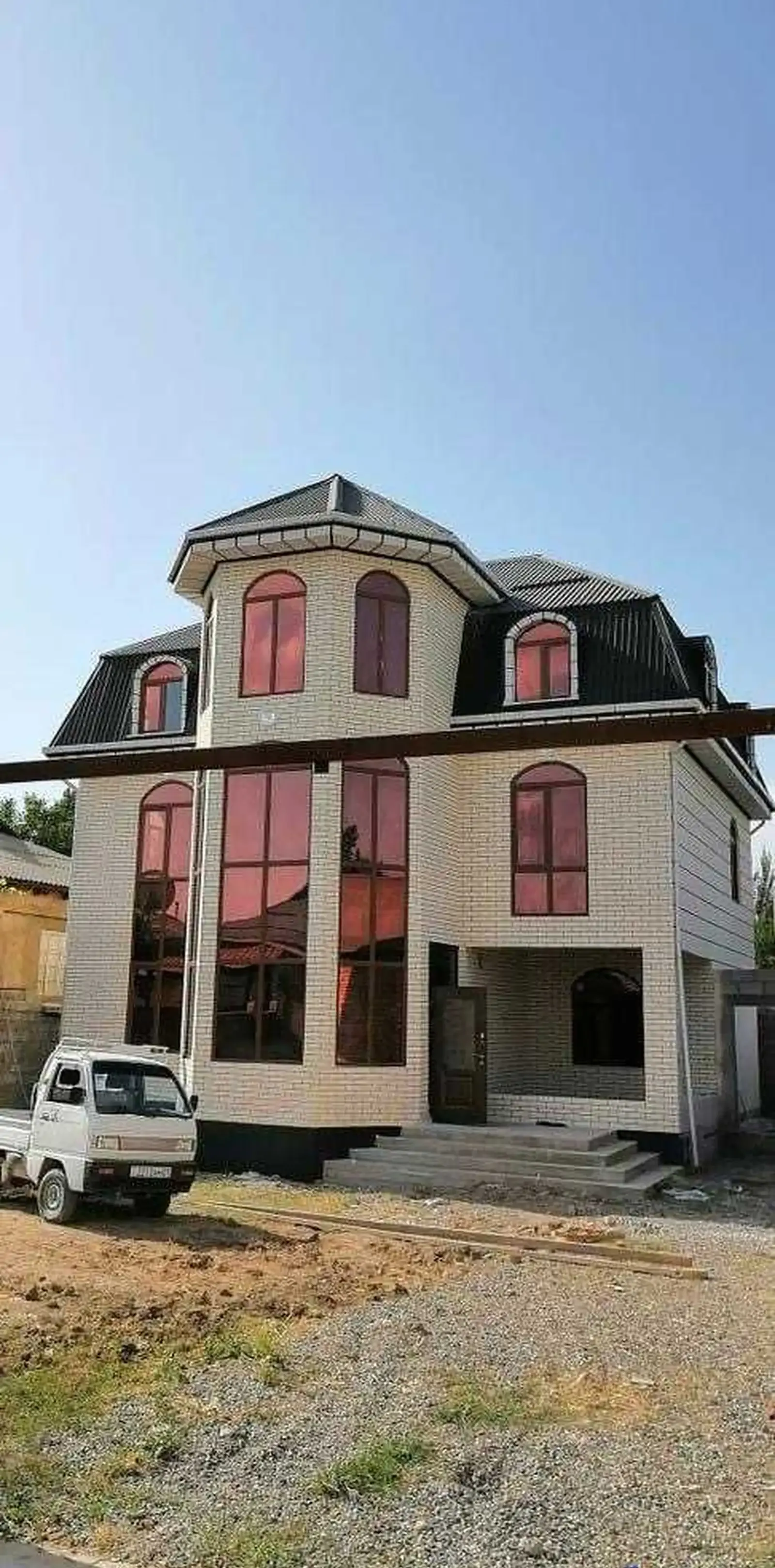 3 этажн. 5-комн. дом, 5 сотки, Сино