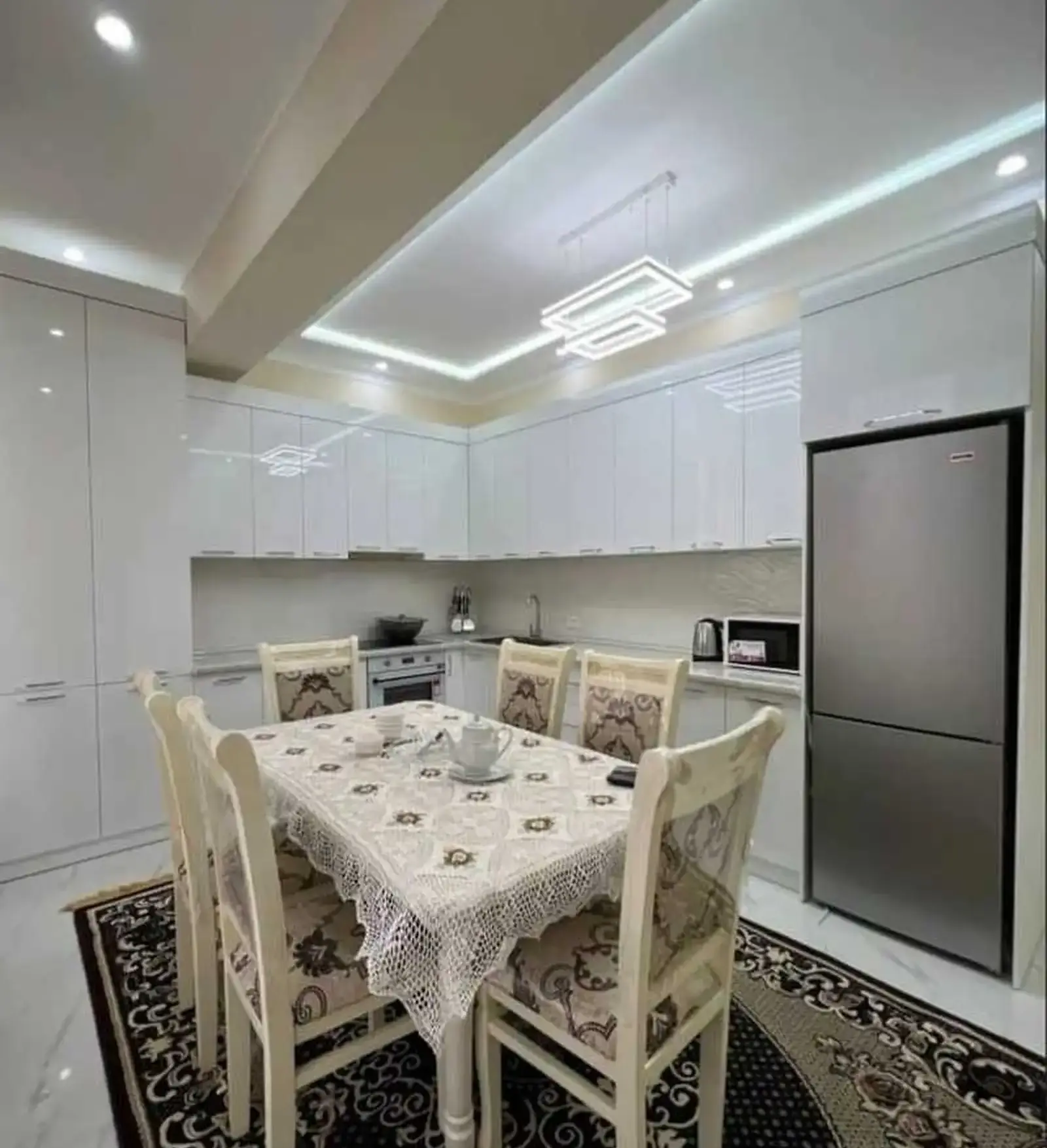 2-комн. квартира, 6 этаж, 100м², шоҳмансур