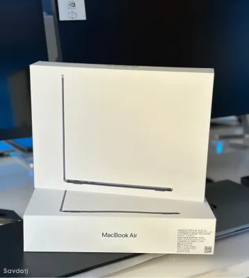 Ноутбук Macbook air M4