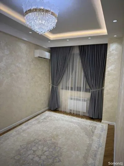 2-комн. квартира, 8 этаж, 70м², И.Сомони, ул.Махмадали Курбанов