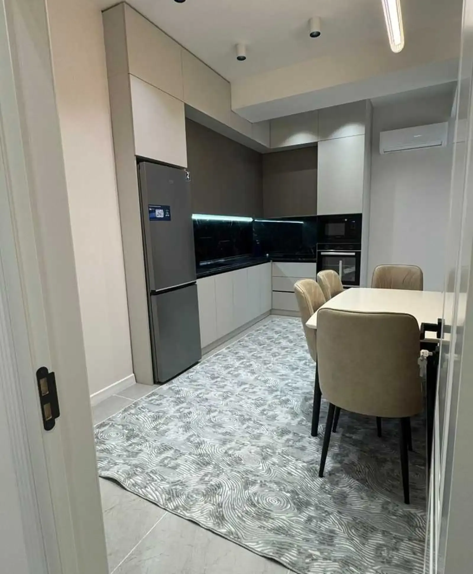 2-комн. квартира, 8 этаж, 60м², Текстил