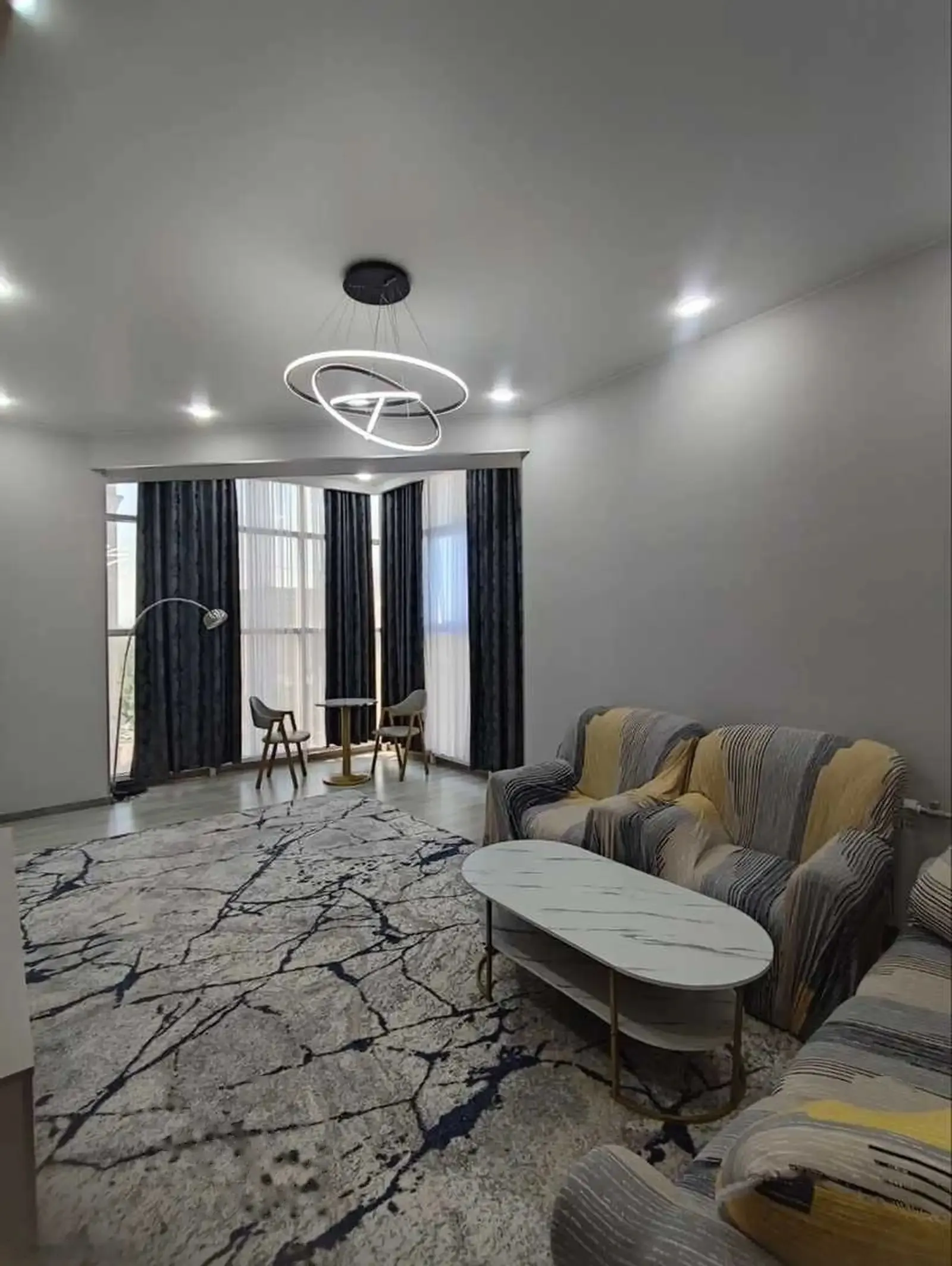 3-комн. квартира, 10 этаж, 120м², Молодёжный