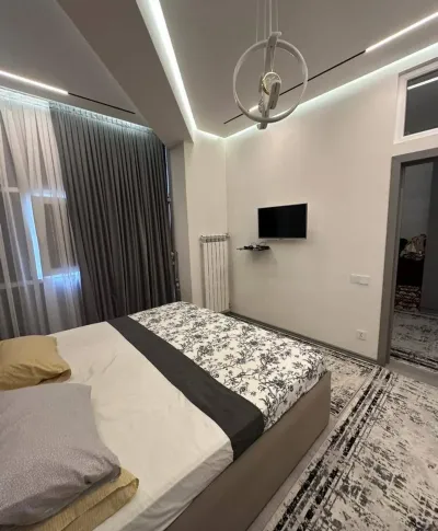 3-комн. квартира, 9 этаж, 76 м², Молодежный, Мактаби 28