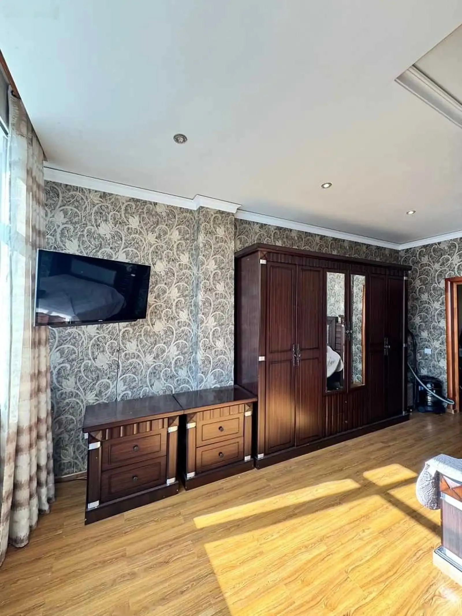 2-комн. квартира, 8 этаж, 106м², шохмансур