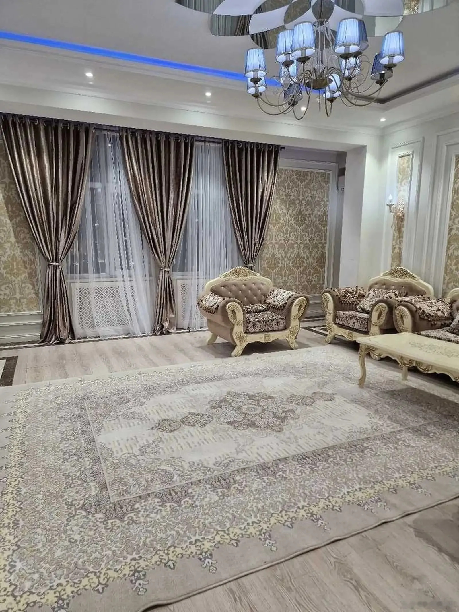 3-комн. квартира, 11 этаж, 108м², ориентир чорахаи ЭНВД