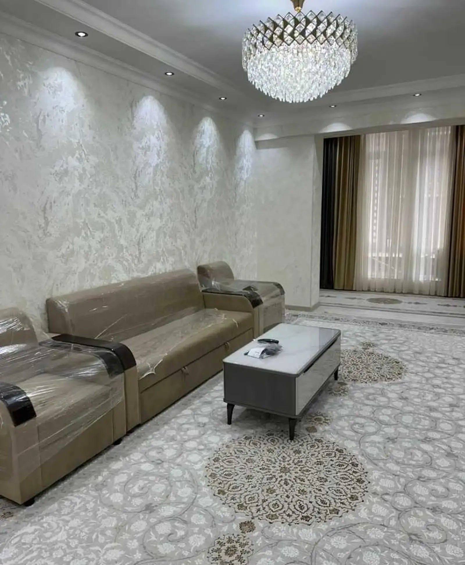 2-комн. квартира, 5 этаж, 82м², Ашан