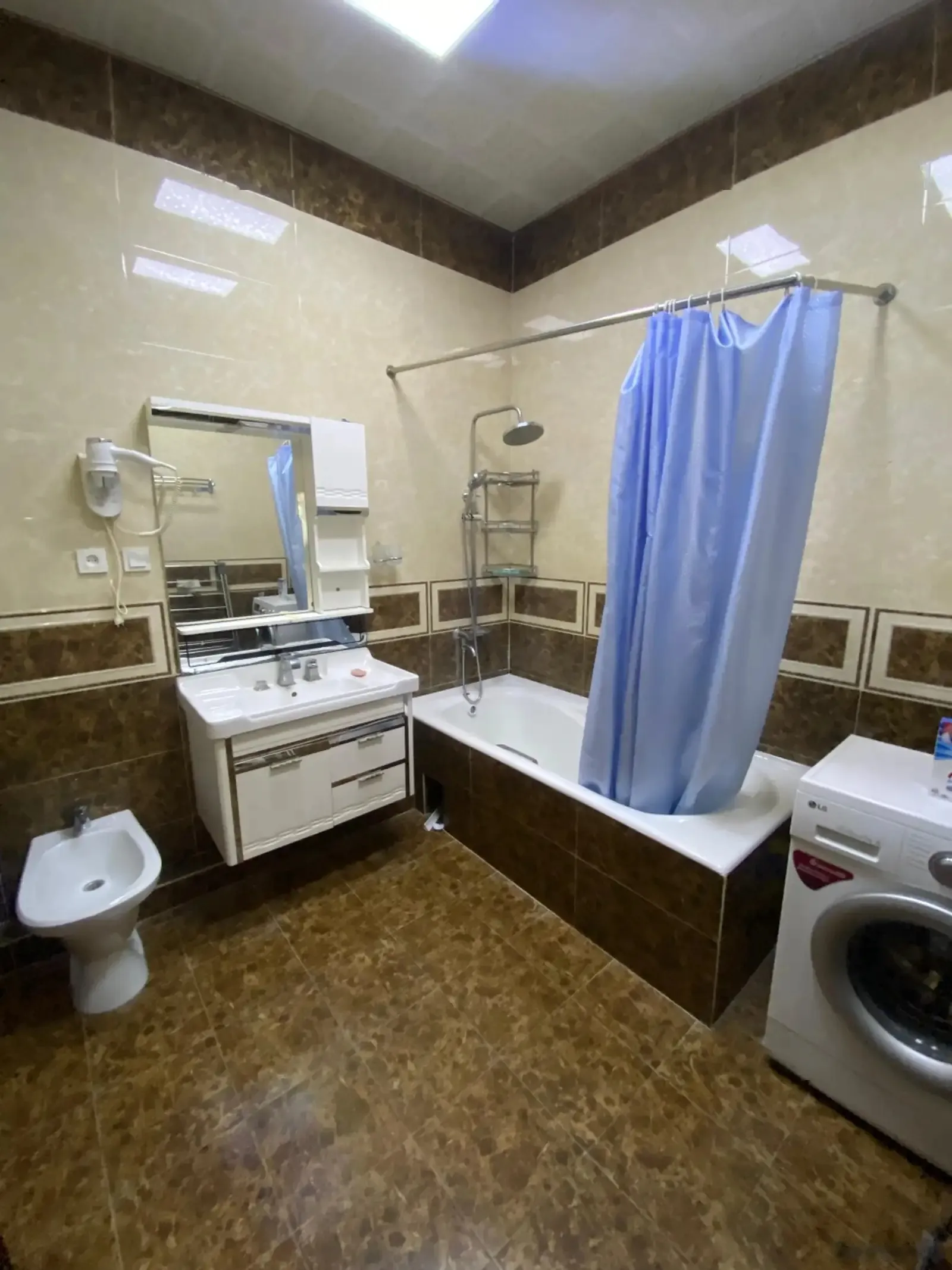 2-комн. квартира, 12 этаж, 110м², Шохмансур
