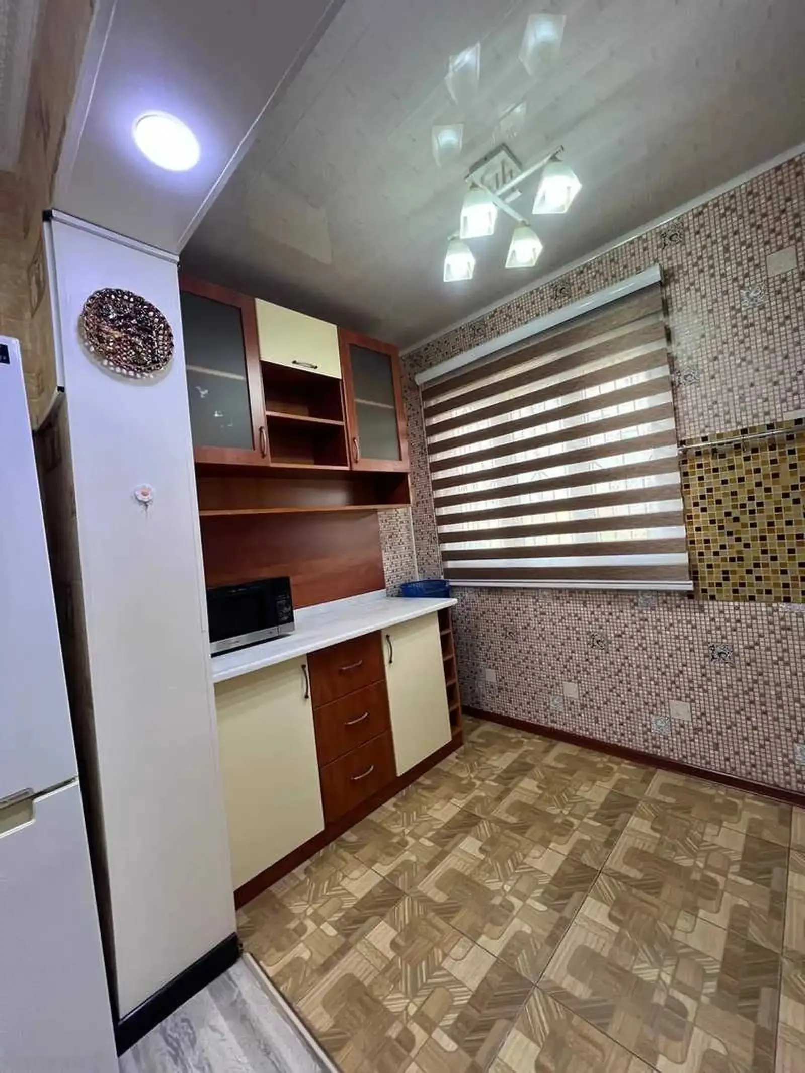 2-комн. квартира, 4 этаж, 63м², 92 мкр кафеи Суман