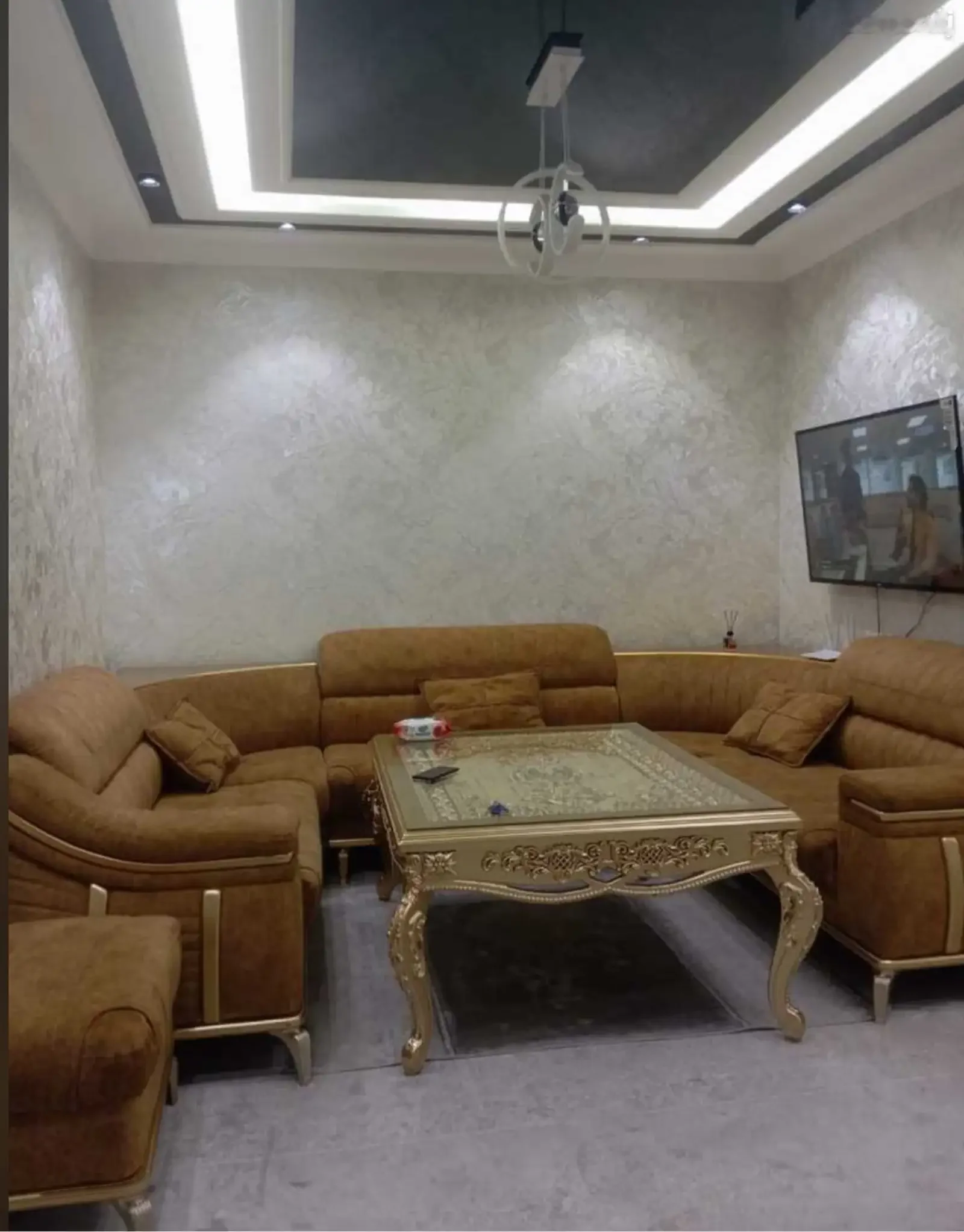 2-комн. квартира, 11 этаж, 83м², Молодёжный театр