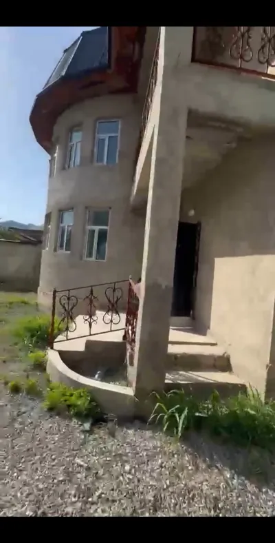2 этажн. 8-комн. дом, 8 соток, Ромит