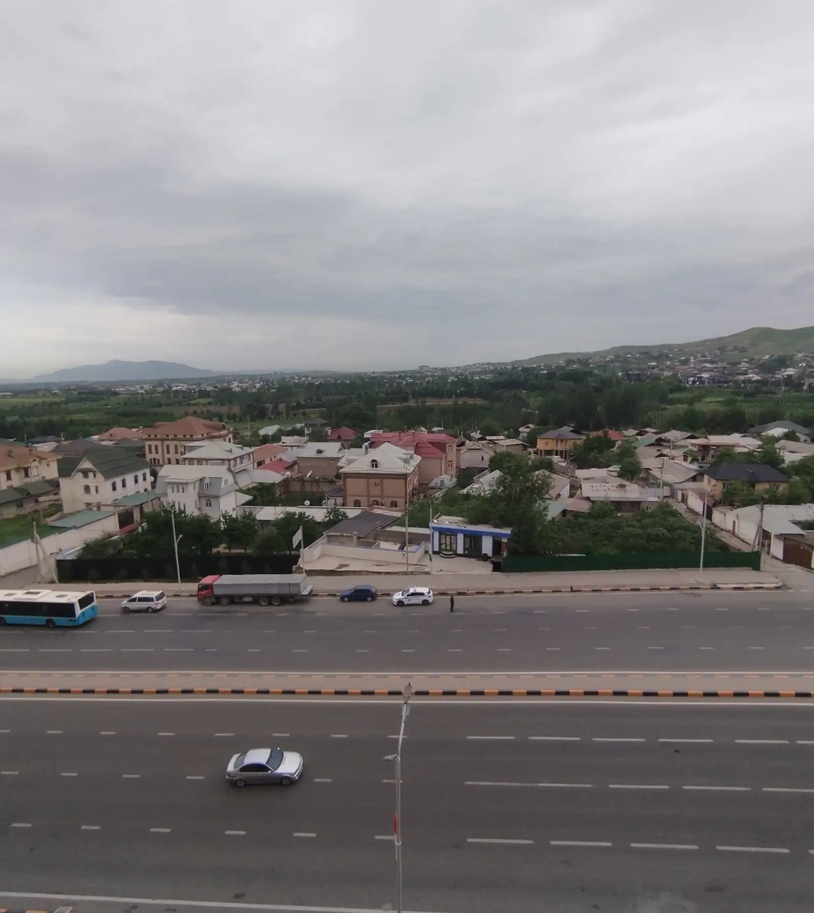 4-комн. квартира, 7 этаж, 140м², Зарнисор, назди Посольство Узбекистан, пеши доми Анор