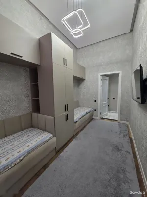 3-комн. квартира, 1 этаж, 97 м², Сино
