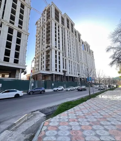2-комн. квартира, 15 этаж, 91 м², Шохмансур
