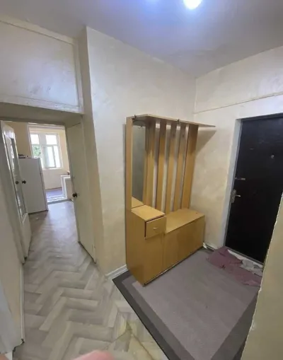 3-комн. квартира, 3 этаж, 80м², сино