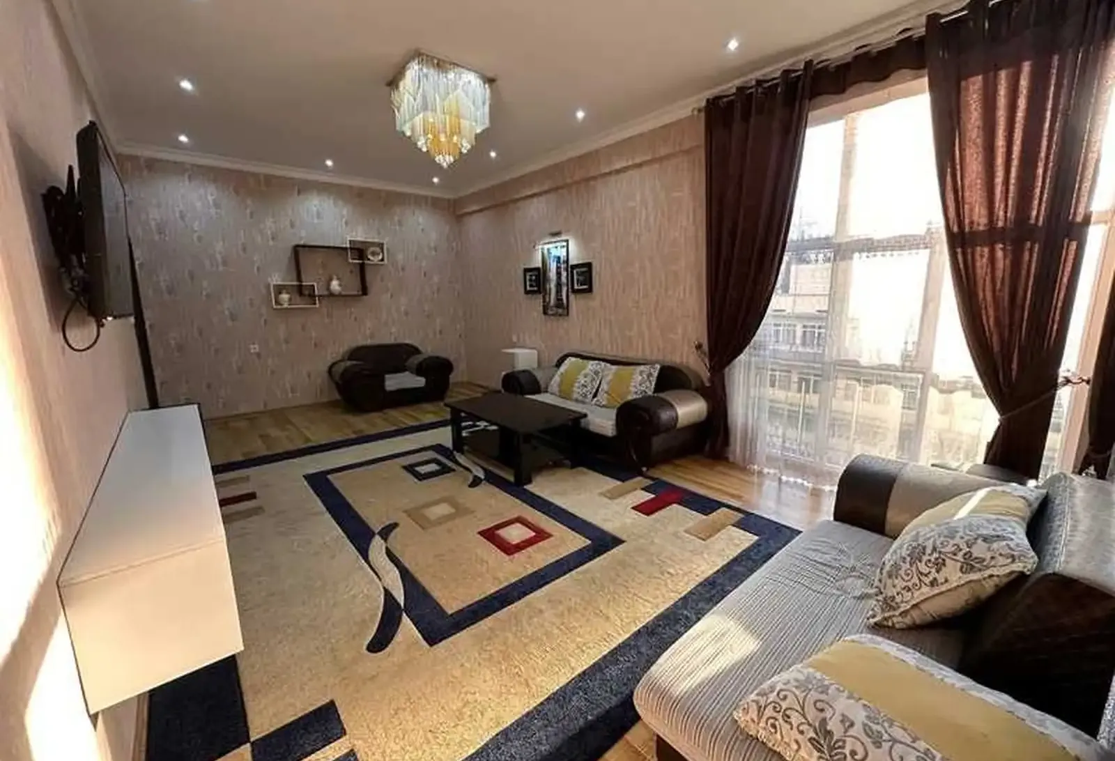 2-комн. квартира, 3 этаж, 90м², МГУ, ЦУМ