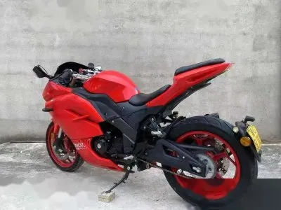 Мотоцикл Ducati 400 на заказ