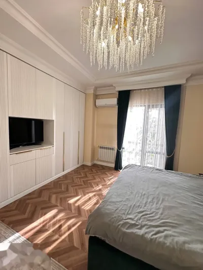 3-комн. квартира, 4 этаж, 102 м², И. Сомони