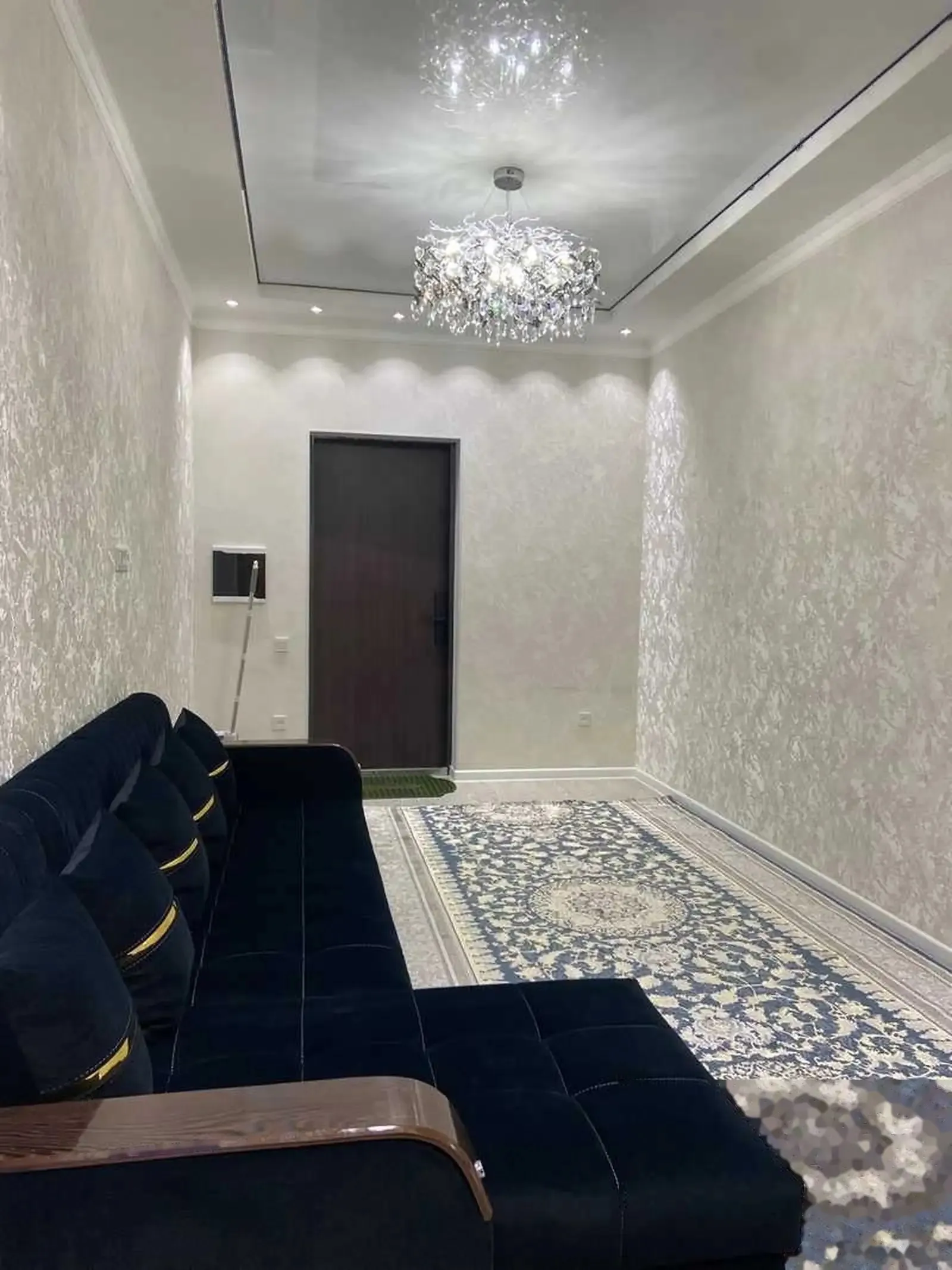 1-комн. квартира, 12 этаж, 46 м², Шохмансур ул.Валоматзода назди Ватан