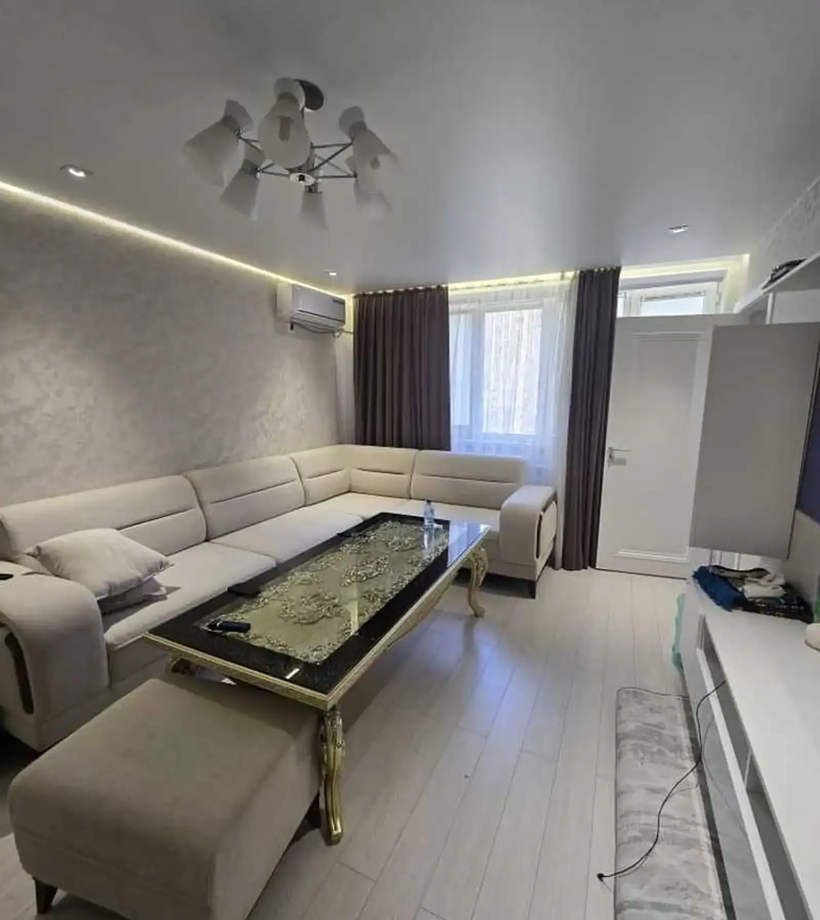 2-комн. квартира, 3 этаж, 60м²,  сомони