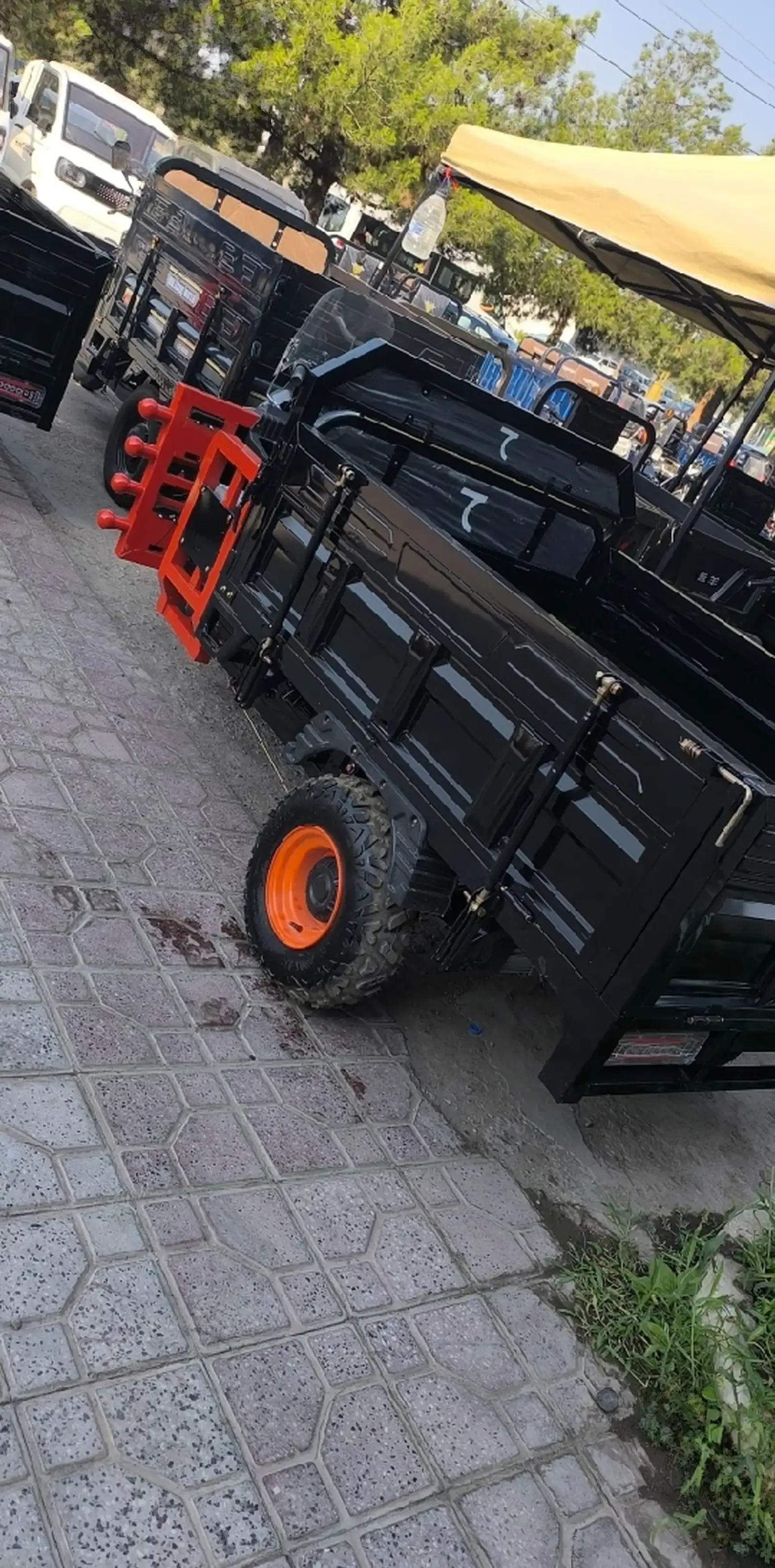 Грузовой мотороллер