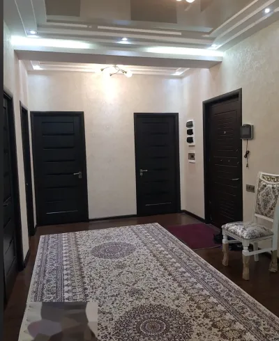 4-комн. квартира, 4 этаж, 130м², сино