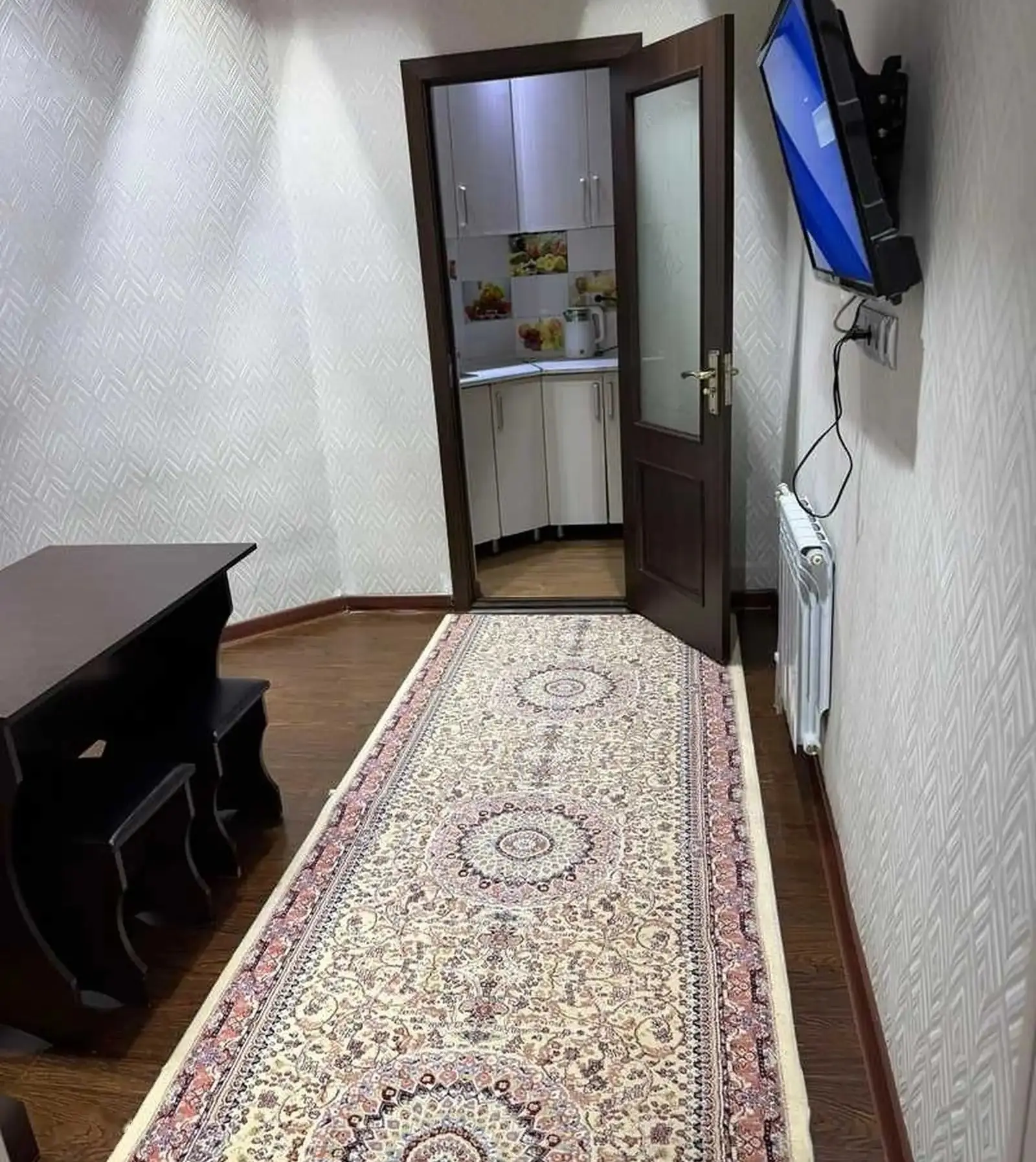 2-комн. квартира, 8 этаж, 65м², Поворот Аэропорт