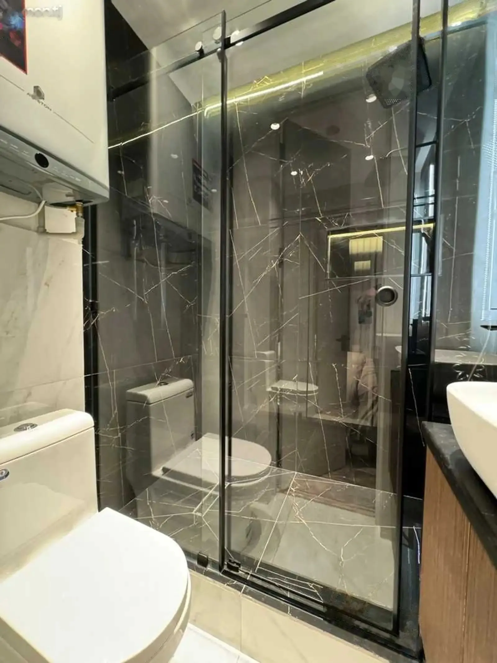 3-комн. квартира, 12 этаж, 110м², Шохмансур
