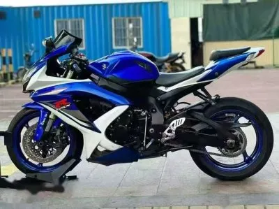 Мотоцикл Suzuki R600 K