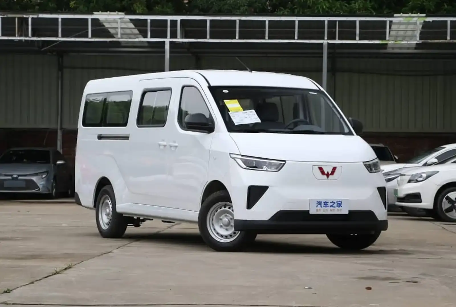 Пассажирский Wuling Yangguang, 2025 на заказ