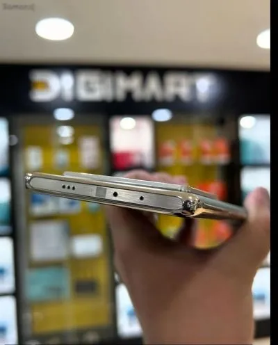 Infinix Note 40 Pro Plus 256 gb — миниатюра 6