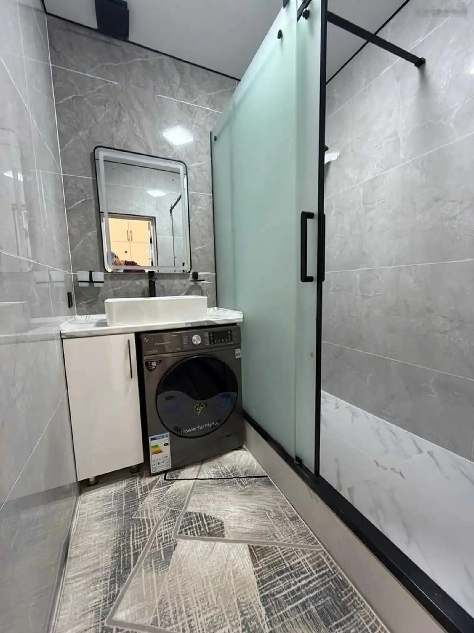 3-комн. квартира, 9 этаж, 65м², 82 мкр