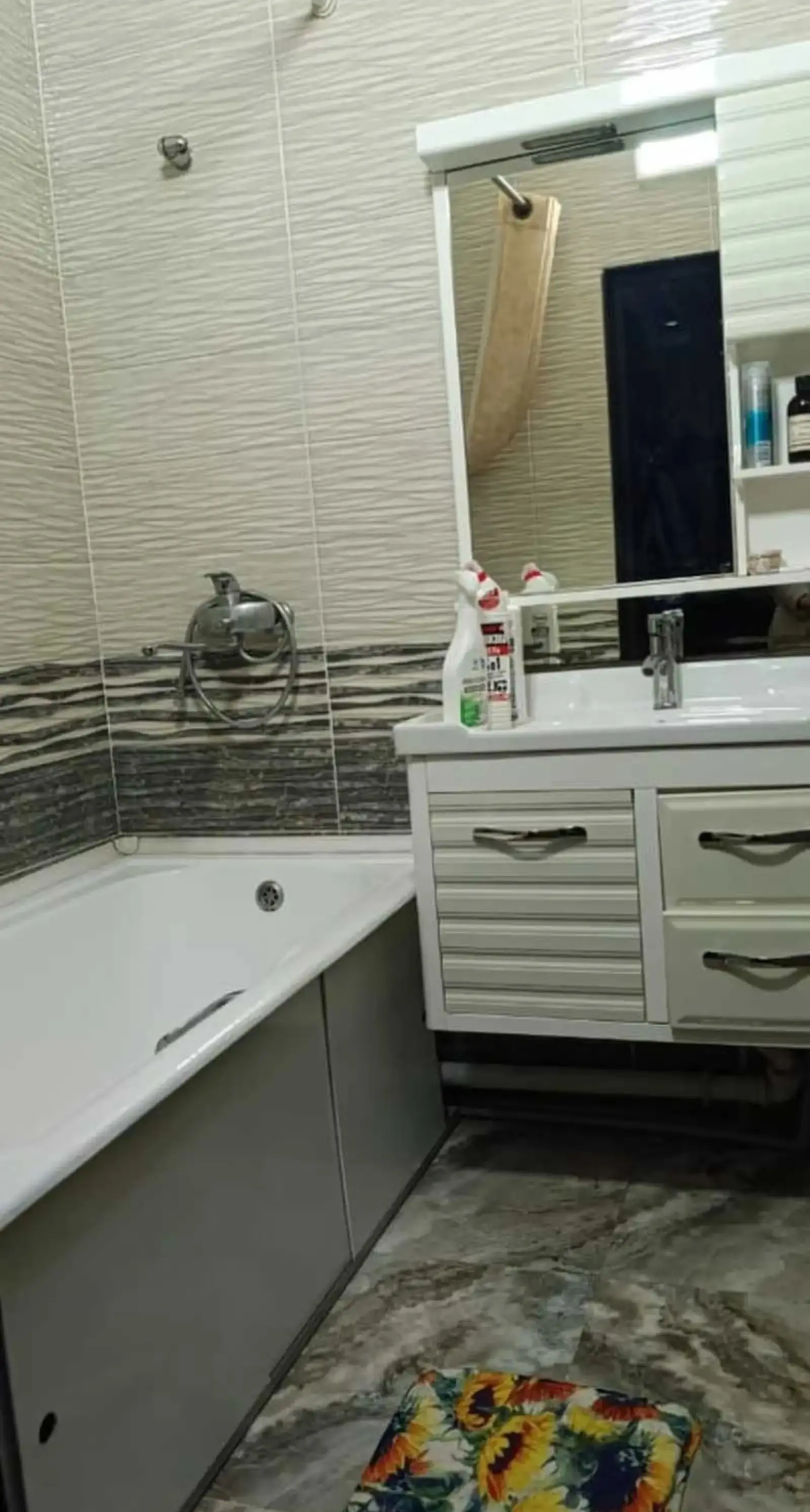 2-комн. квартира, 1 этаж, 70м², И.Сомони