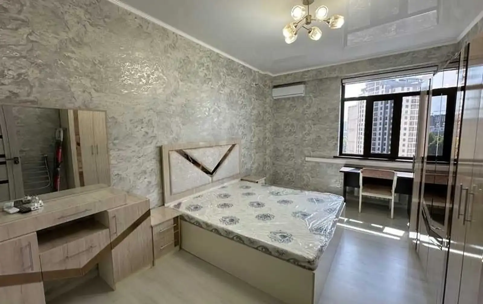 2-комн. квартира, 10 этаж, 67м²,  Доми зирбак