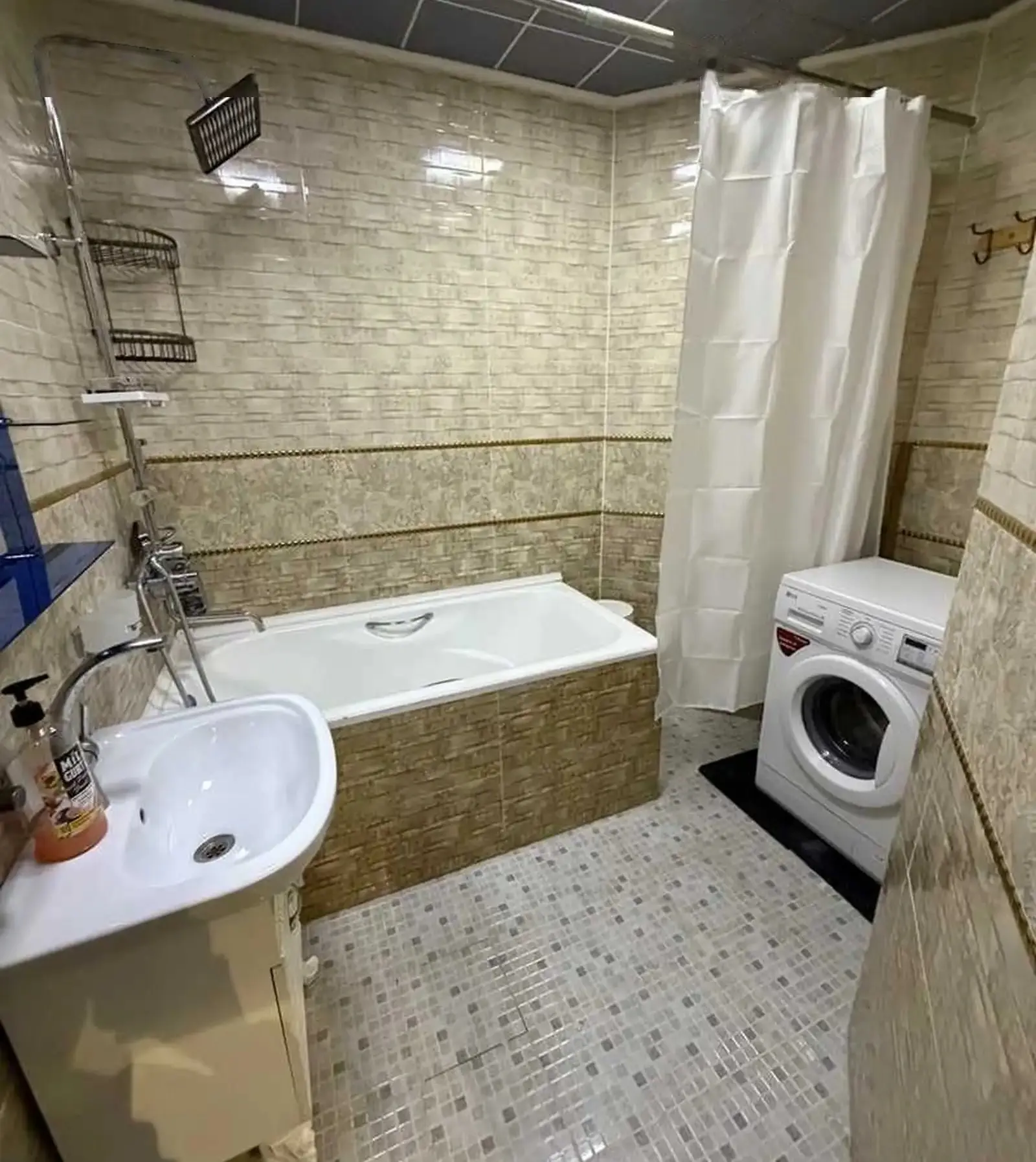 2-комн. квартира, 8 этаж, 65м², Шохмансур
