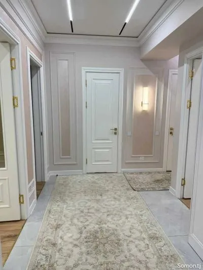 3-комн. квартира, 13 этаж, 130м², Шохмансур