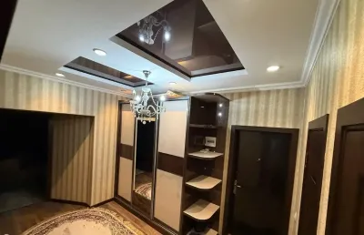 4-комн. квартира, 2 этаж, 80м², сино