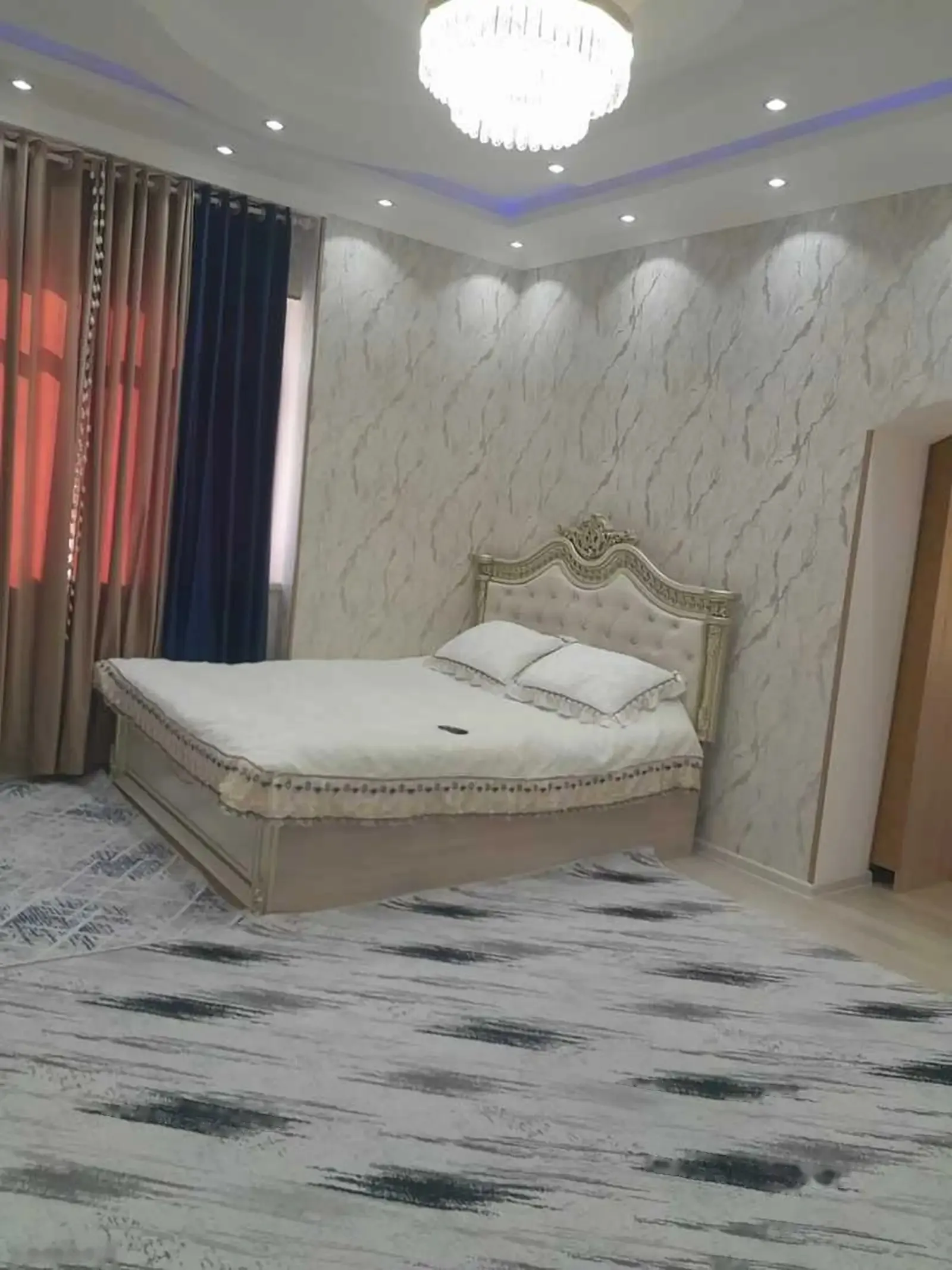 2-комн. квартира, 10 этаж, 75м², цирк
