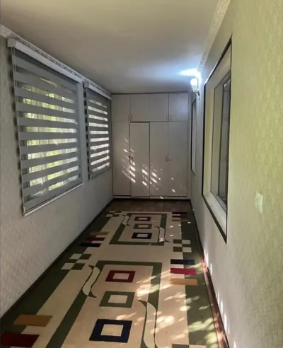 4-комн. квартира, 2 этаж, 100м², Сино