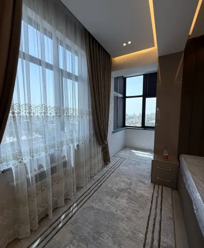 2-комн. квартира, 14 этаж, 76 м², Шохмансур