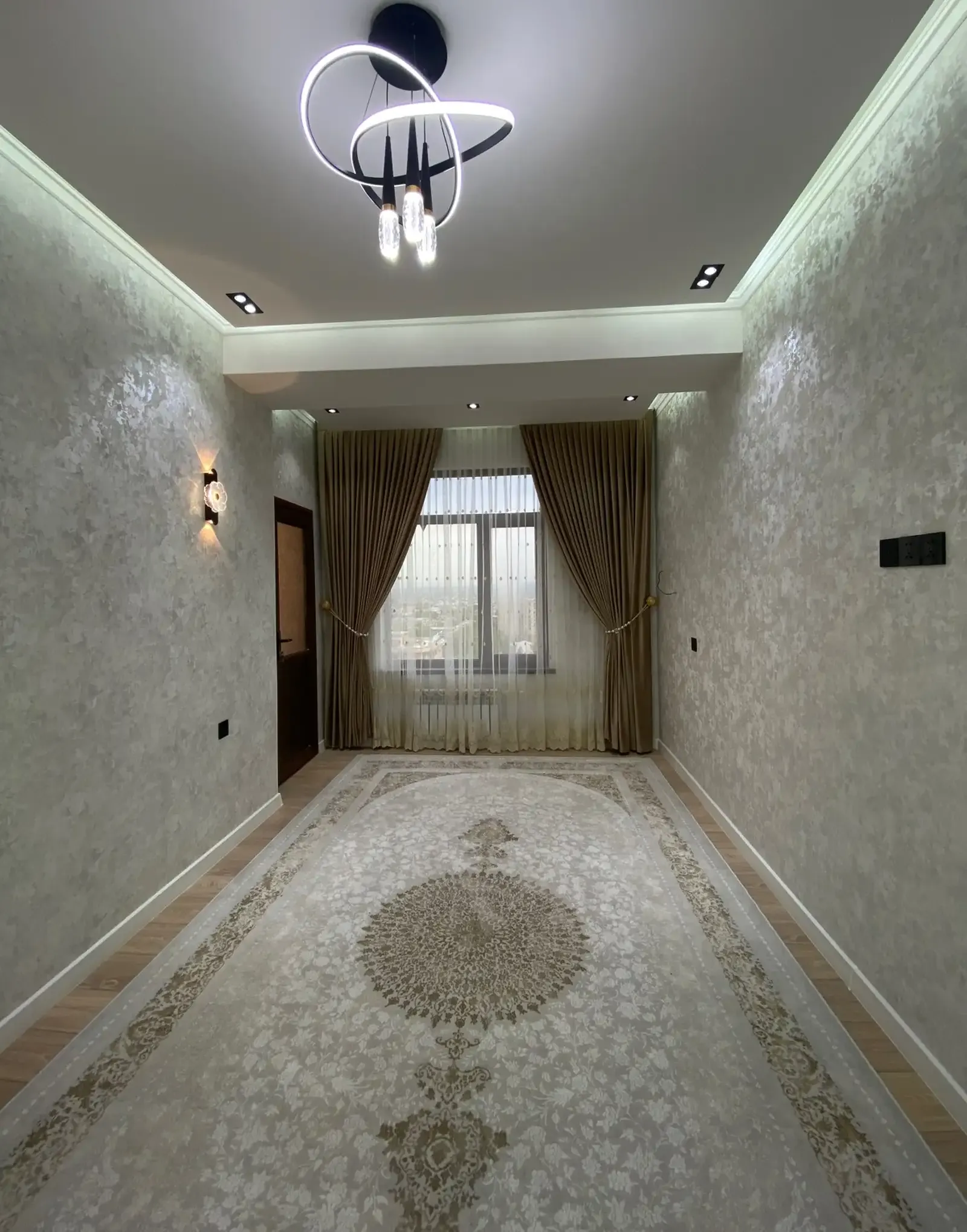 3-комн. квартира, 14 этаж, 79 м², н.Сино 33 мкр