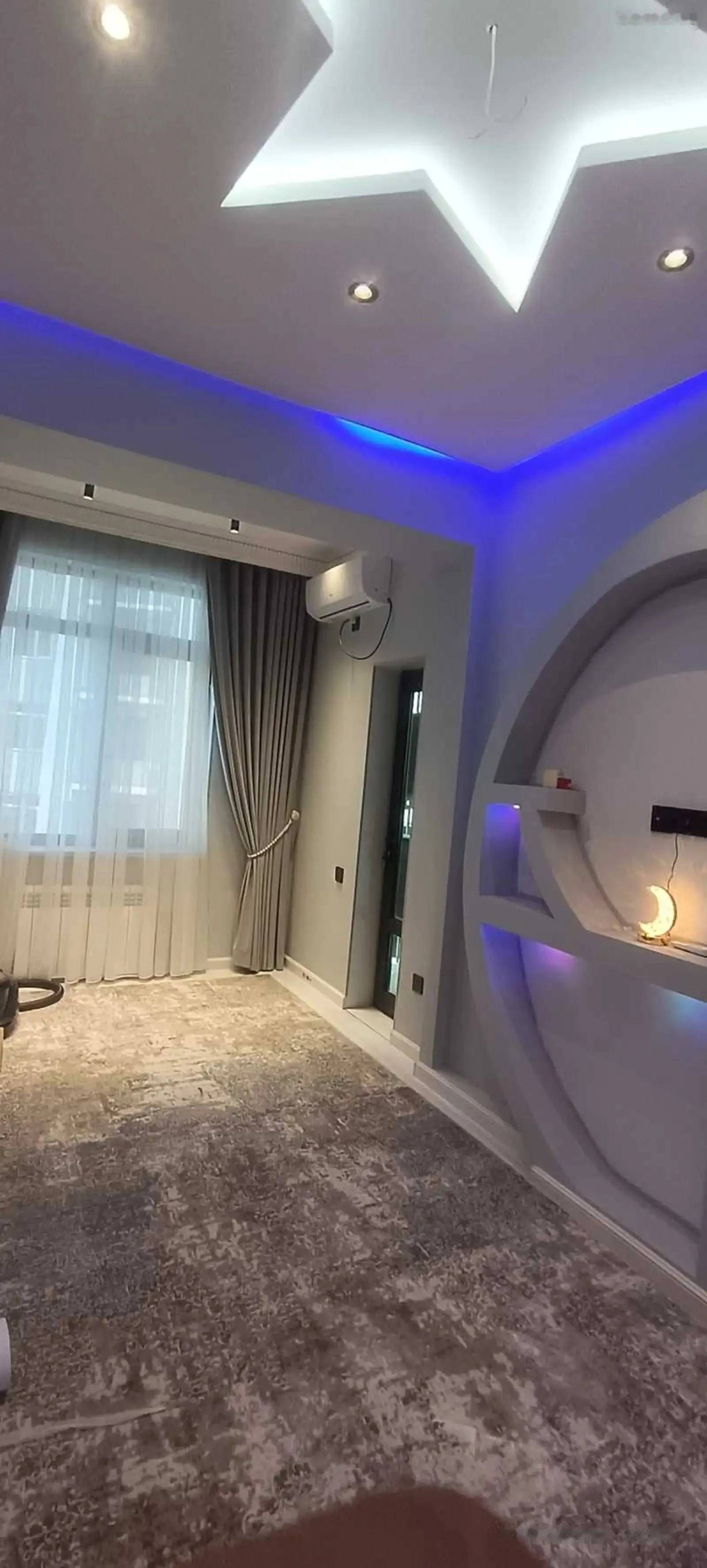 3-комн. квартира, 9 этаж, 90м², Танка