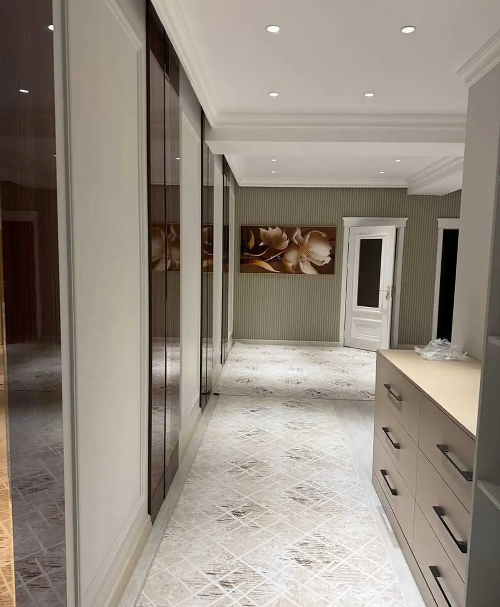 3-комн. квартира, 4 этаж, 117м², Спартак